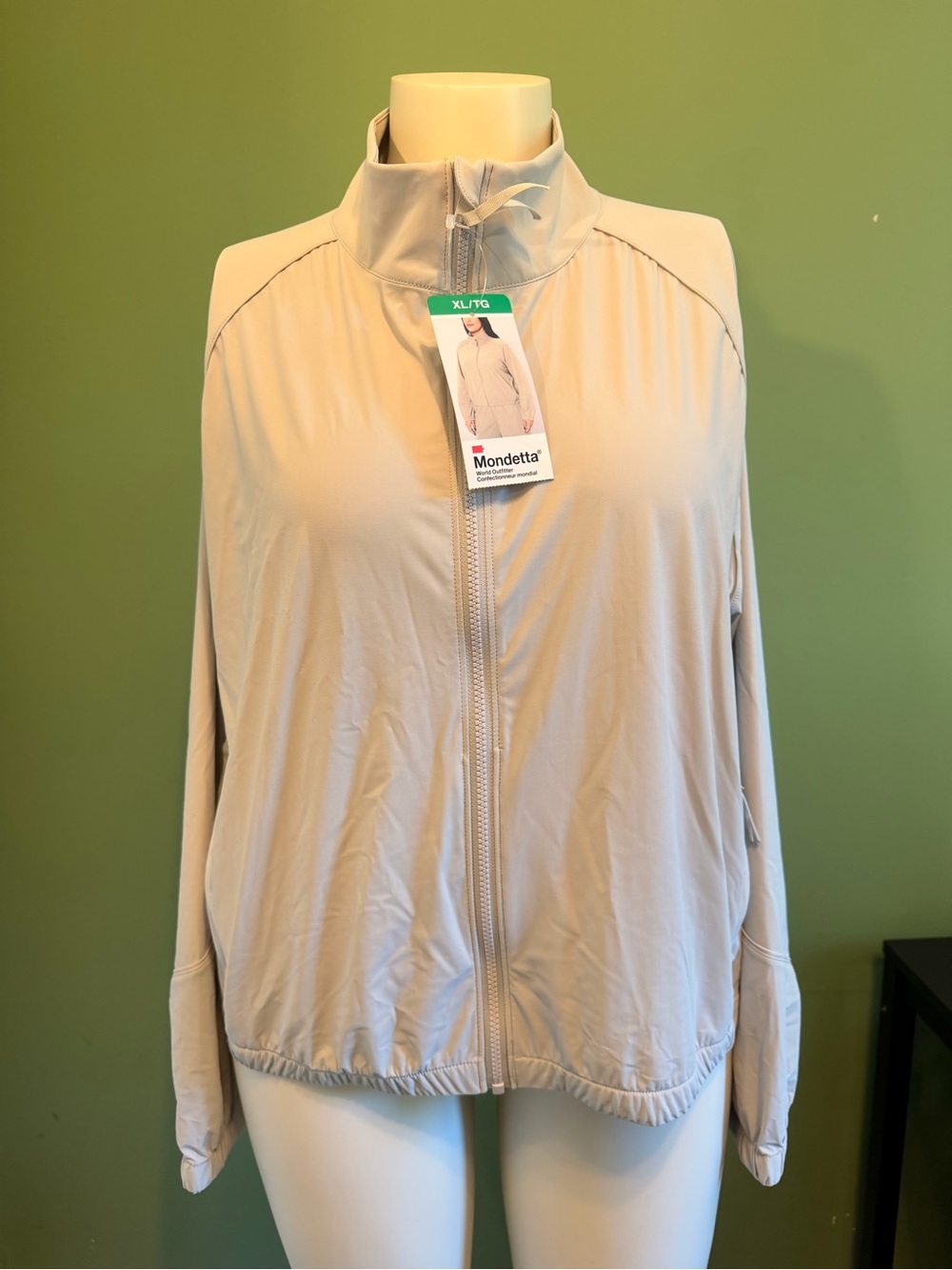 Mondetta Women's Zip-Up Utility Jacket in Light Beige